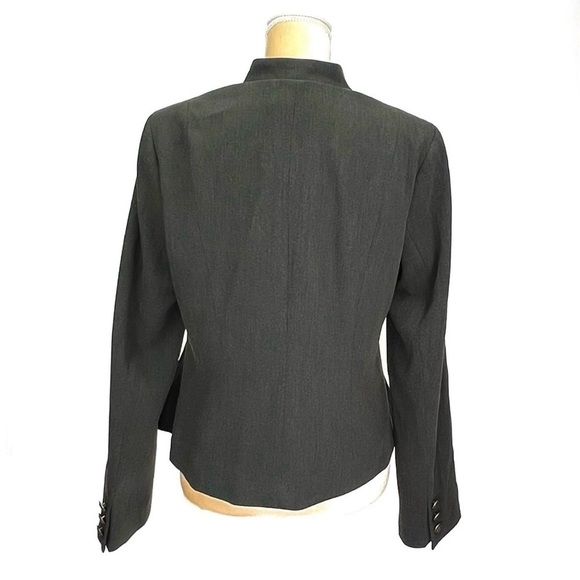 CAbi Military Style Jacket Women’s Size 10 Gray Button Front Embroidered New NWT - Picture 3 of 8